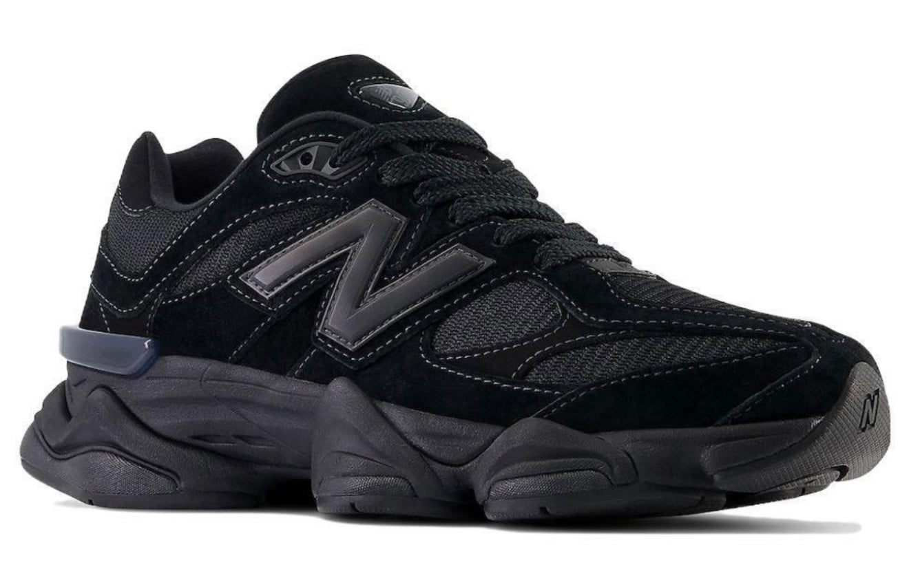 Black New Balance (Adult)